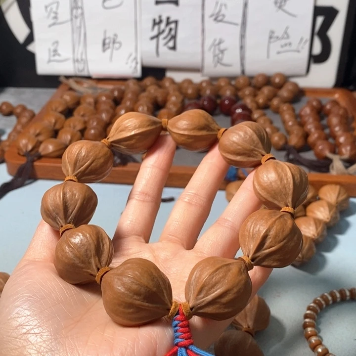 橄榄核手串0352精品4花老树王蒜头铁核9+1颗