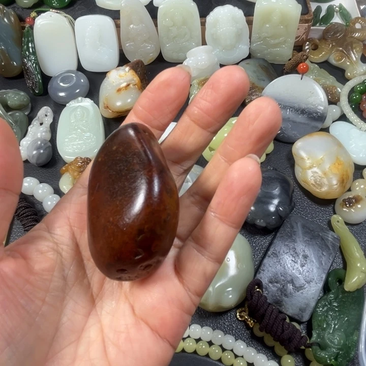 想***楚和田玉未镶嵌把件