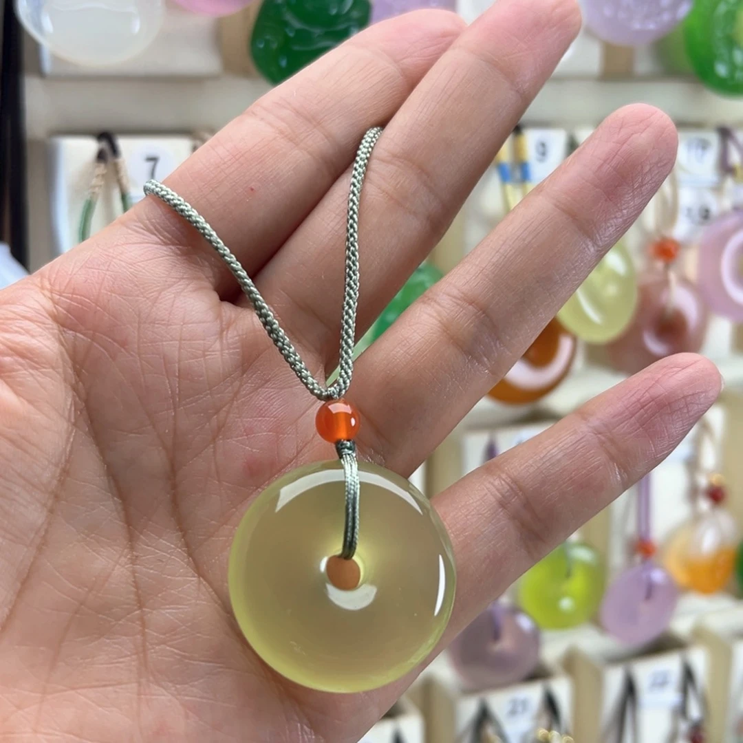 云***辰玛瑙/玉髓颈饰未镶嵌