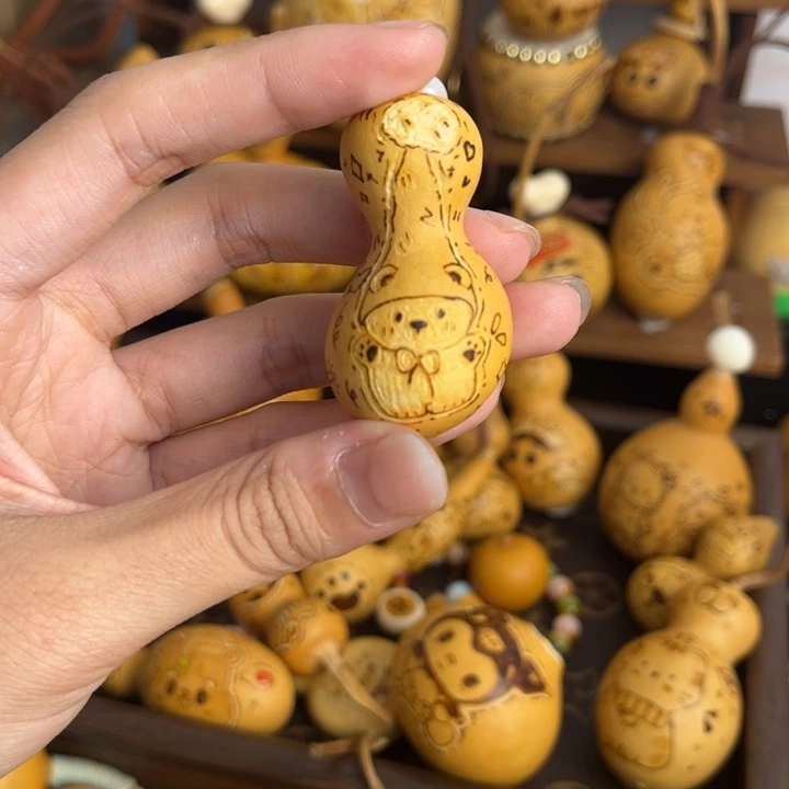 微瑕 葫芦绕指一物一拍