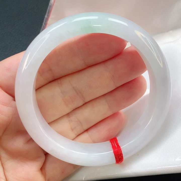 翡翠手镯未镶嵌57正