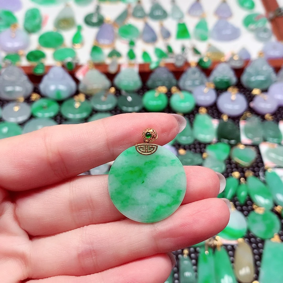 翡翠18K金镶嵌吊坠(不含链)