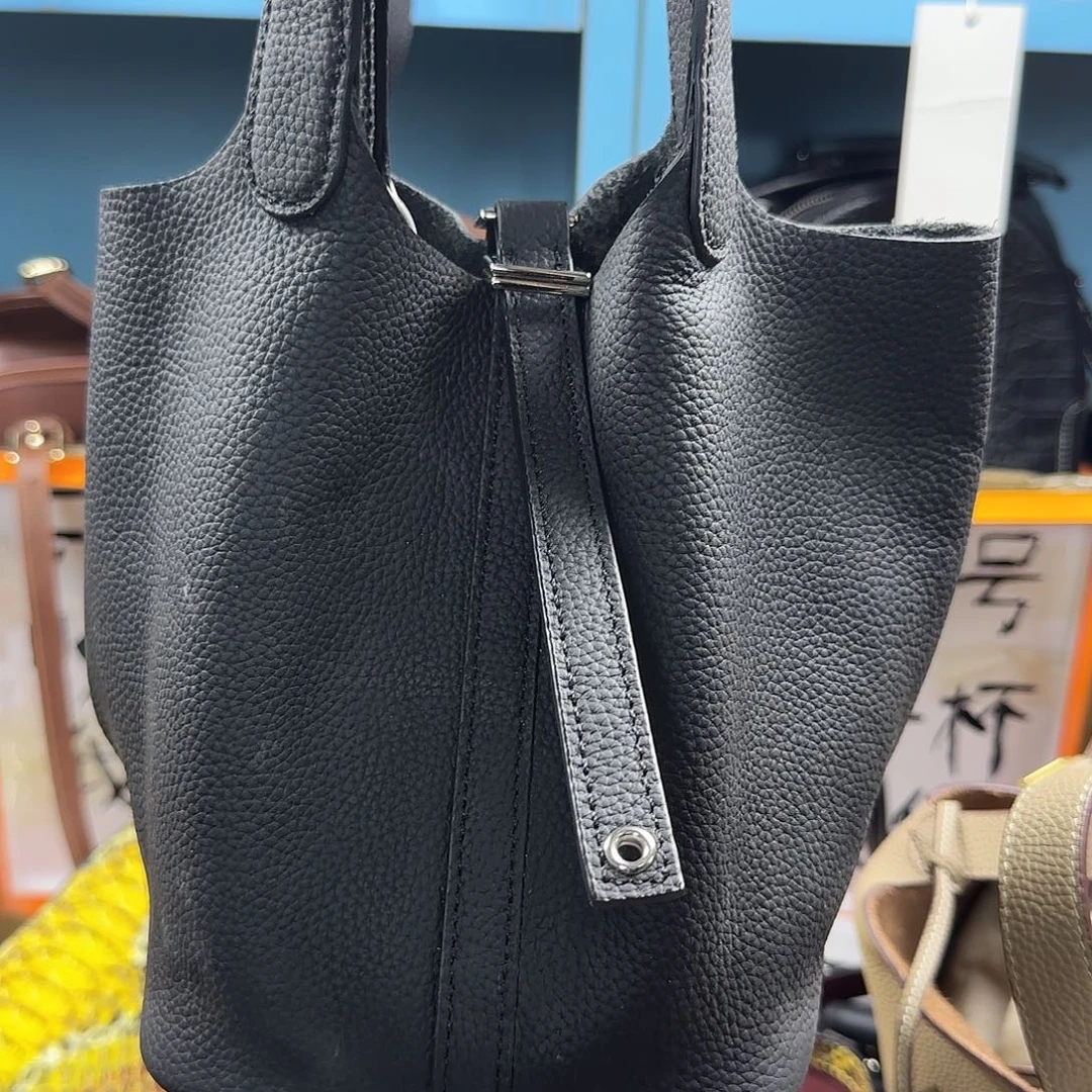 黄牛皮（革）水牛皮（革）头层牛皮山羊皮（革）