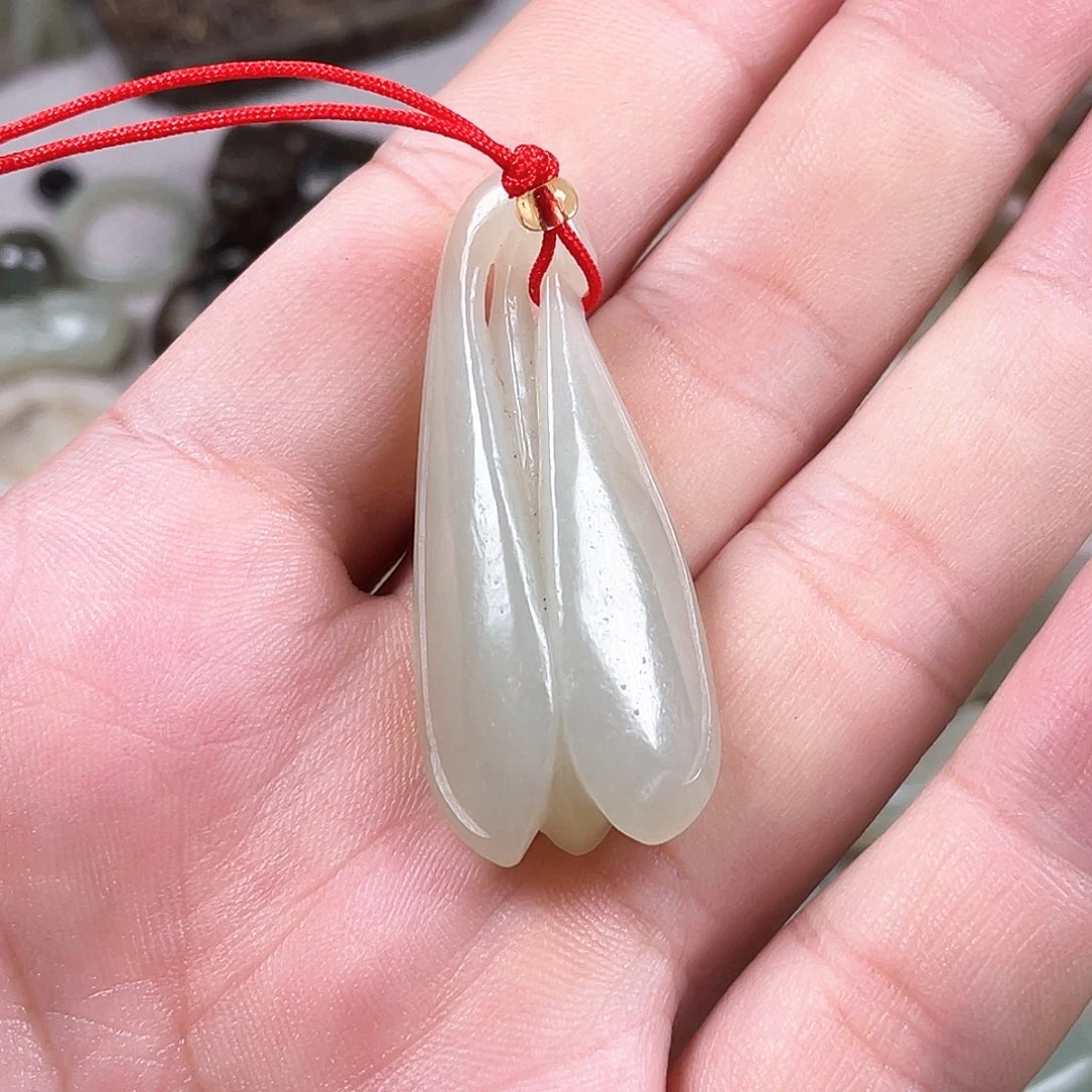 和田玉（糖玉）未镶嵌颈饰