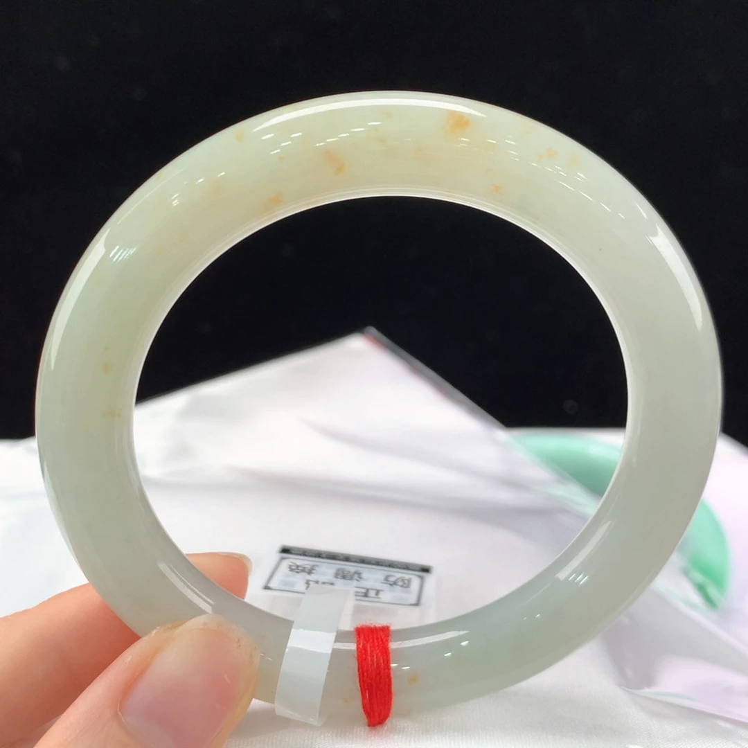 翡翠手镯未镶嵌111-1894