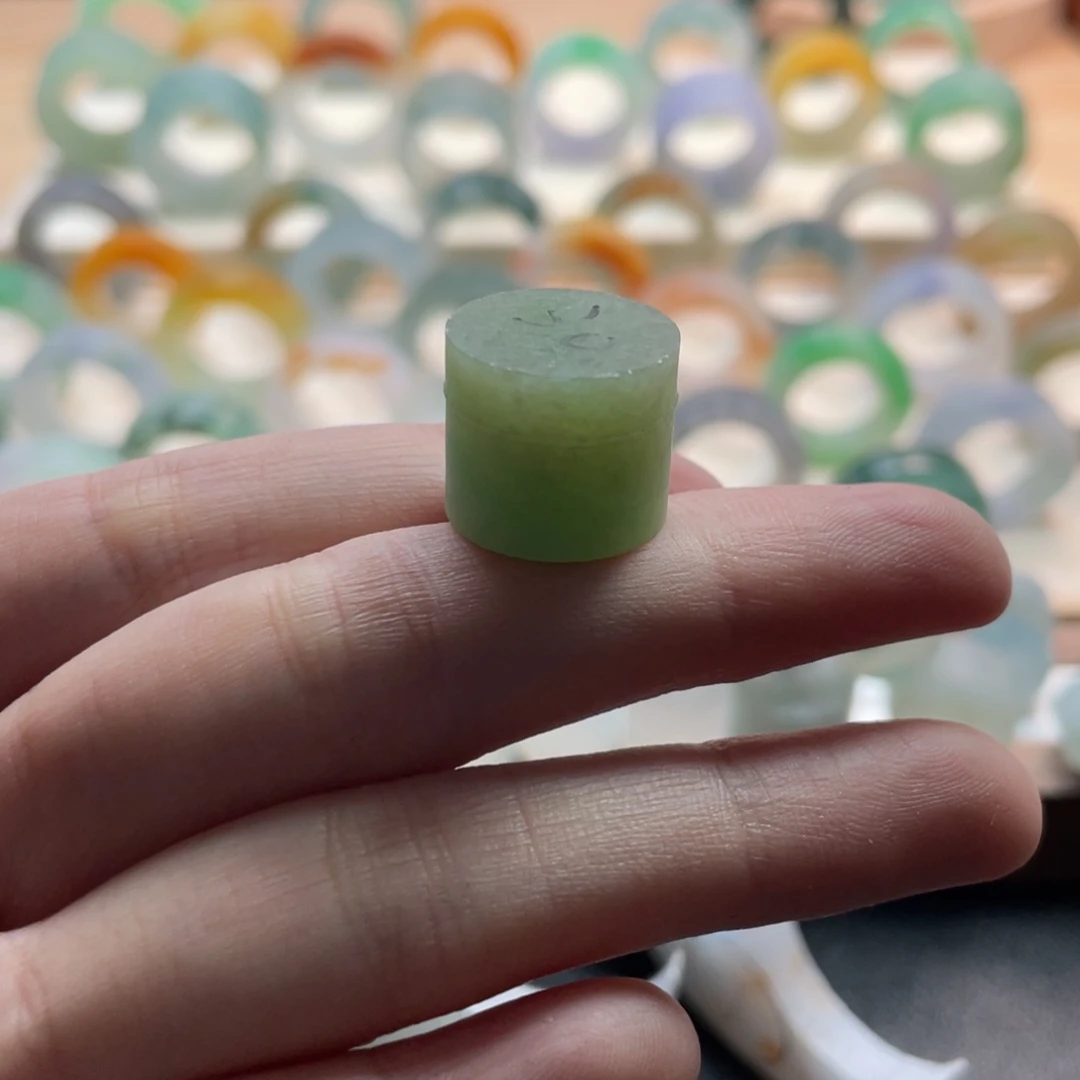 定制翡翠未镶嵌文*抖音