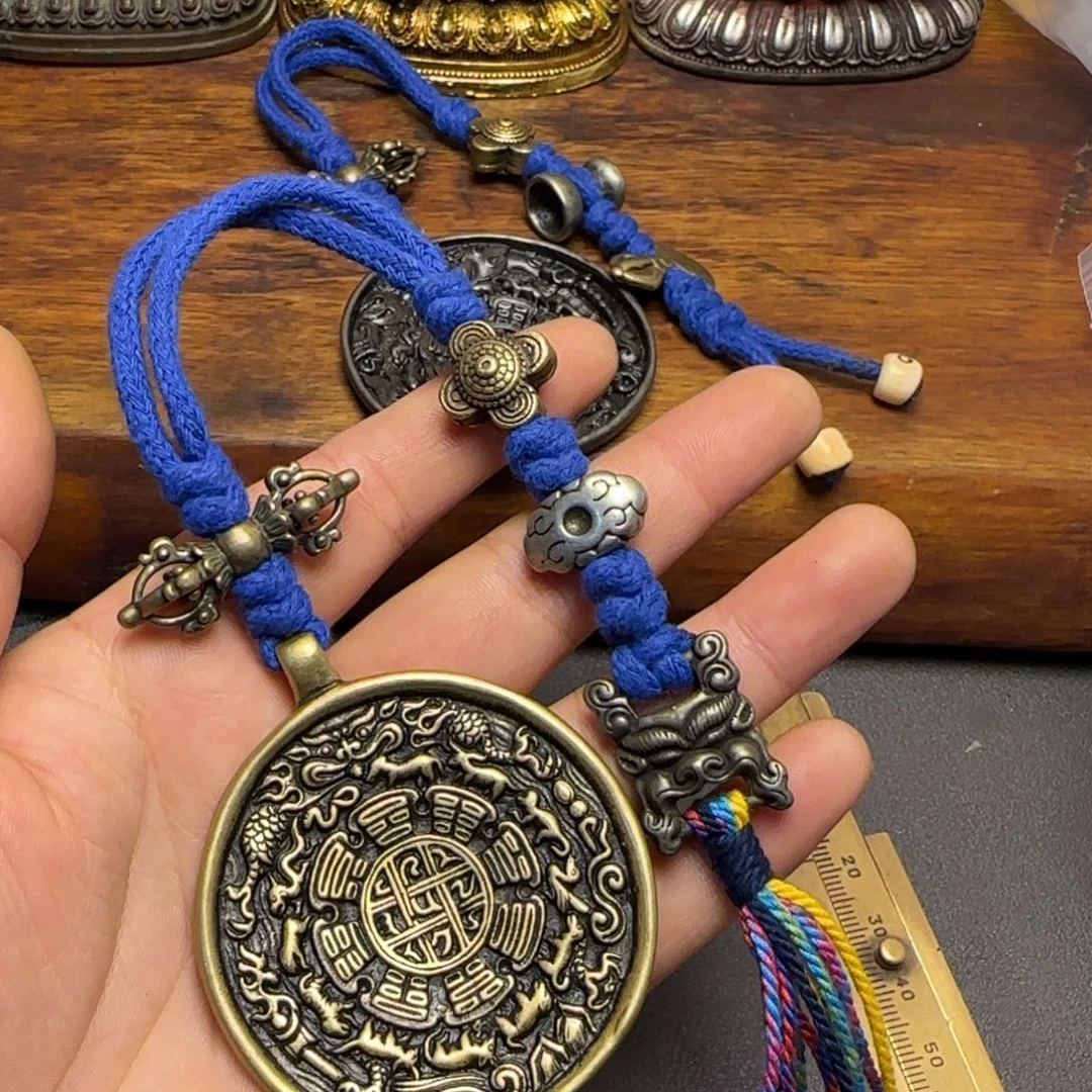 用***4泥塑藏传牌子……藏传牌子