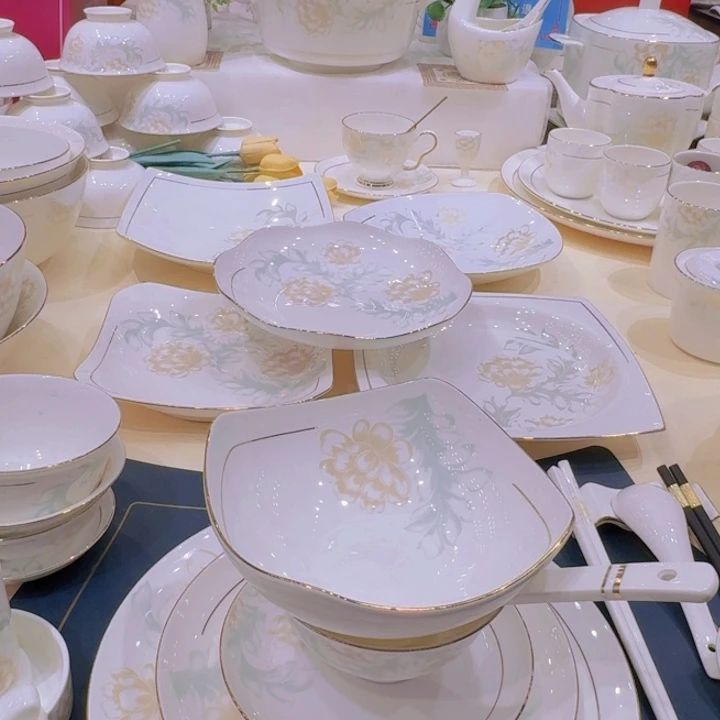 45%以上骨粉骨瓷描金清雅方盘套装