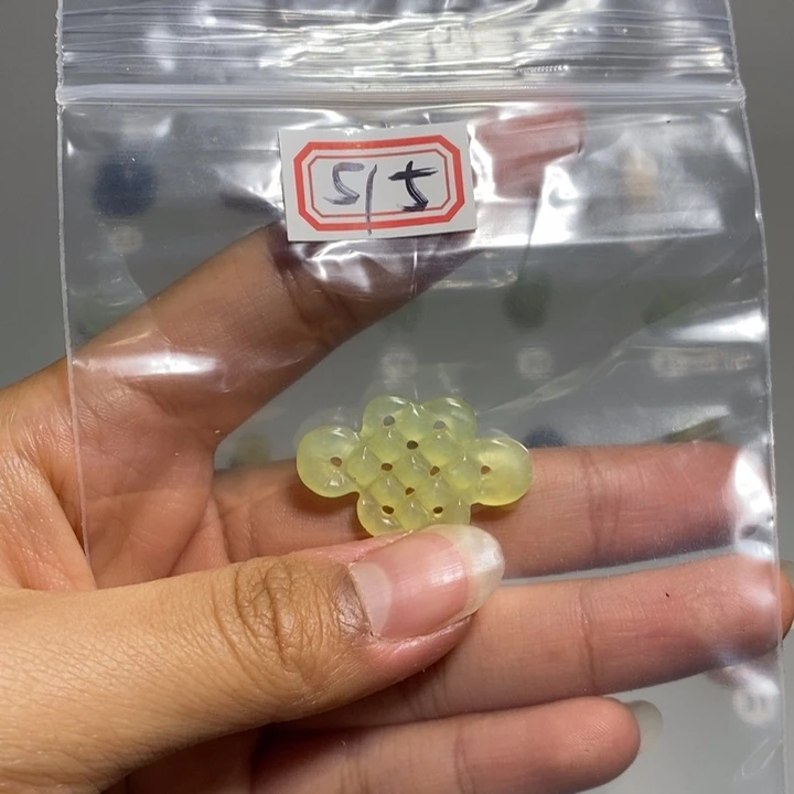 蛇纹石玉颈饰未镶嵌超*