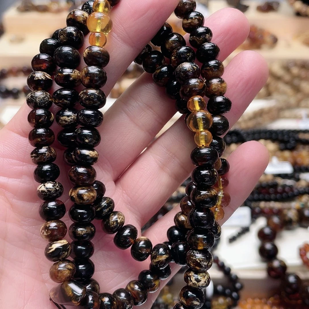 琥珀裸石未镶嵌八20384