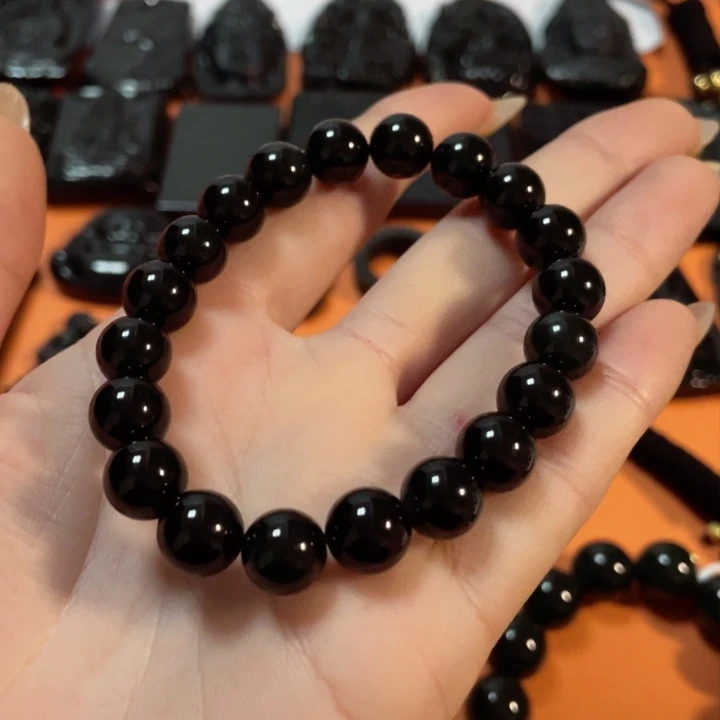 翡翠颈饰未镶嵌用****1