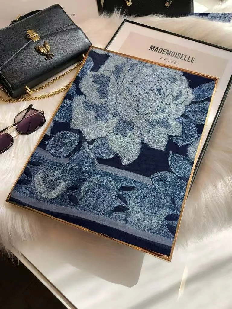 【藏蓝色山茶花】135/135尺寸防晒轻纱系列春夏旅游防晒丝巾