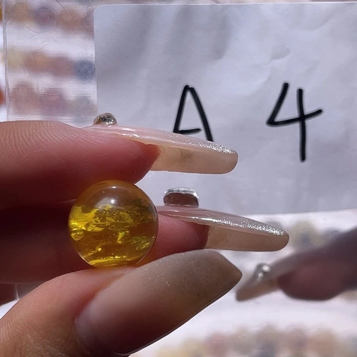 琥珀未镶嵌裸石13.2福利