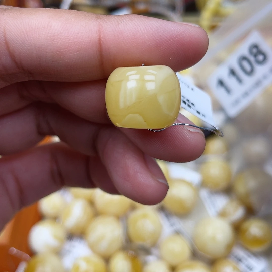 蜜蜡未镶嵌珠宝奇石粉17