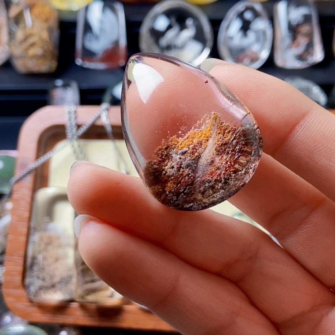 水晶未镶嵌颈饰黄幽灵