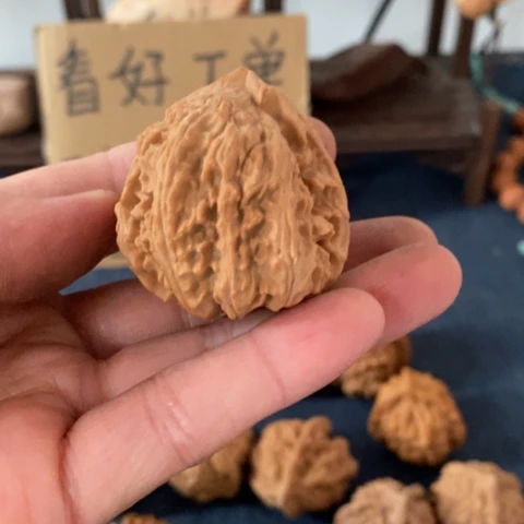 大***闪文玩核桃吊坠核桃