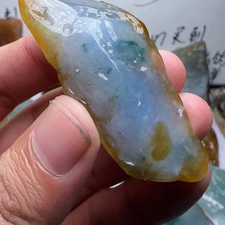 定制翡翠未镶嵌不包工