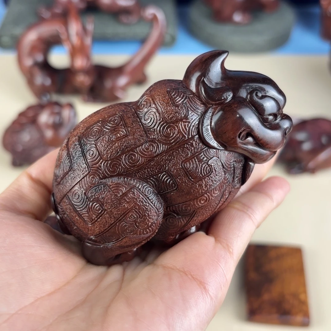 用***8把件黄花梨/降香黄檀