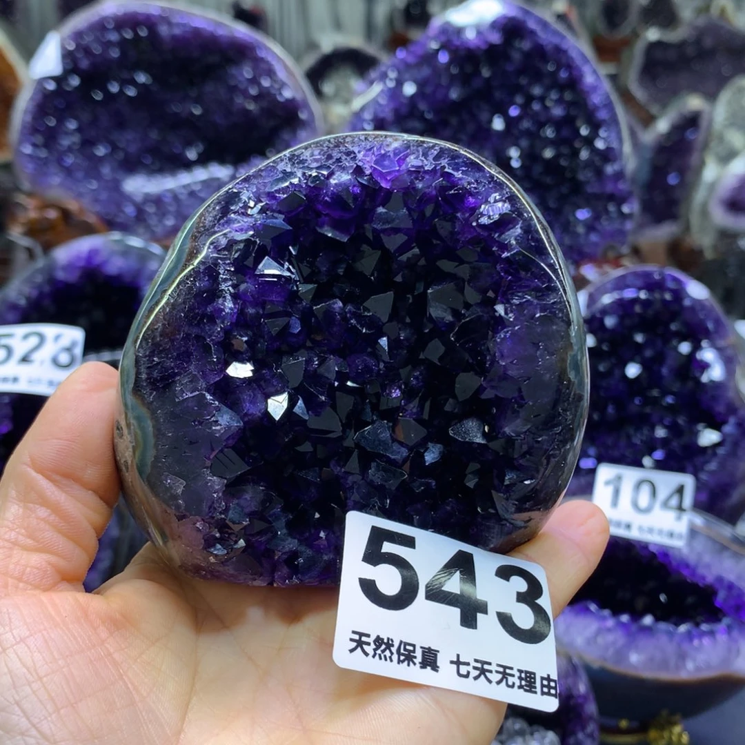 水晶摆件未镶嵌1