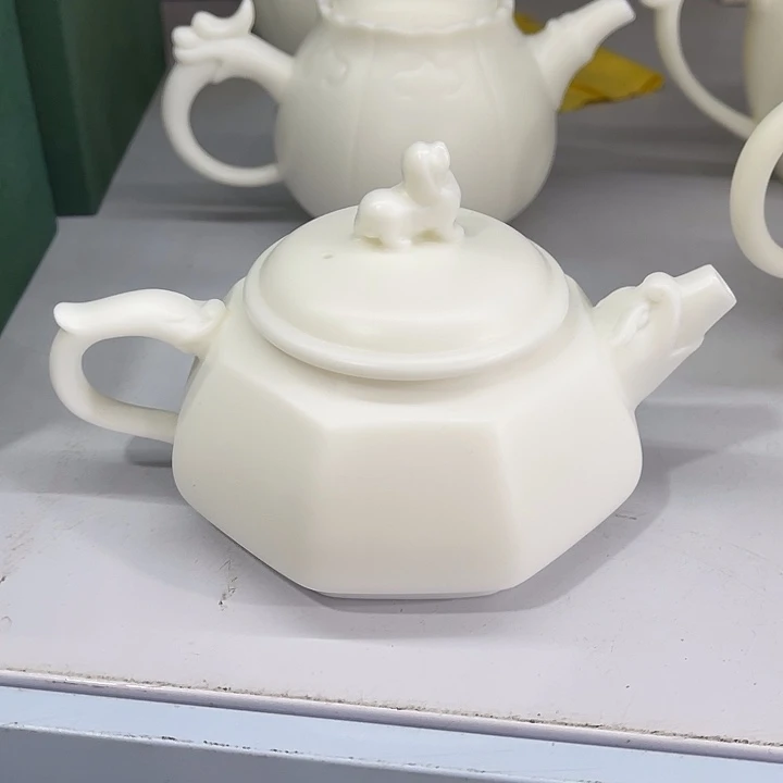 福利待遇多多哦哦哦哦