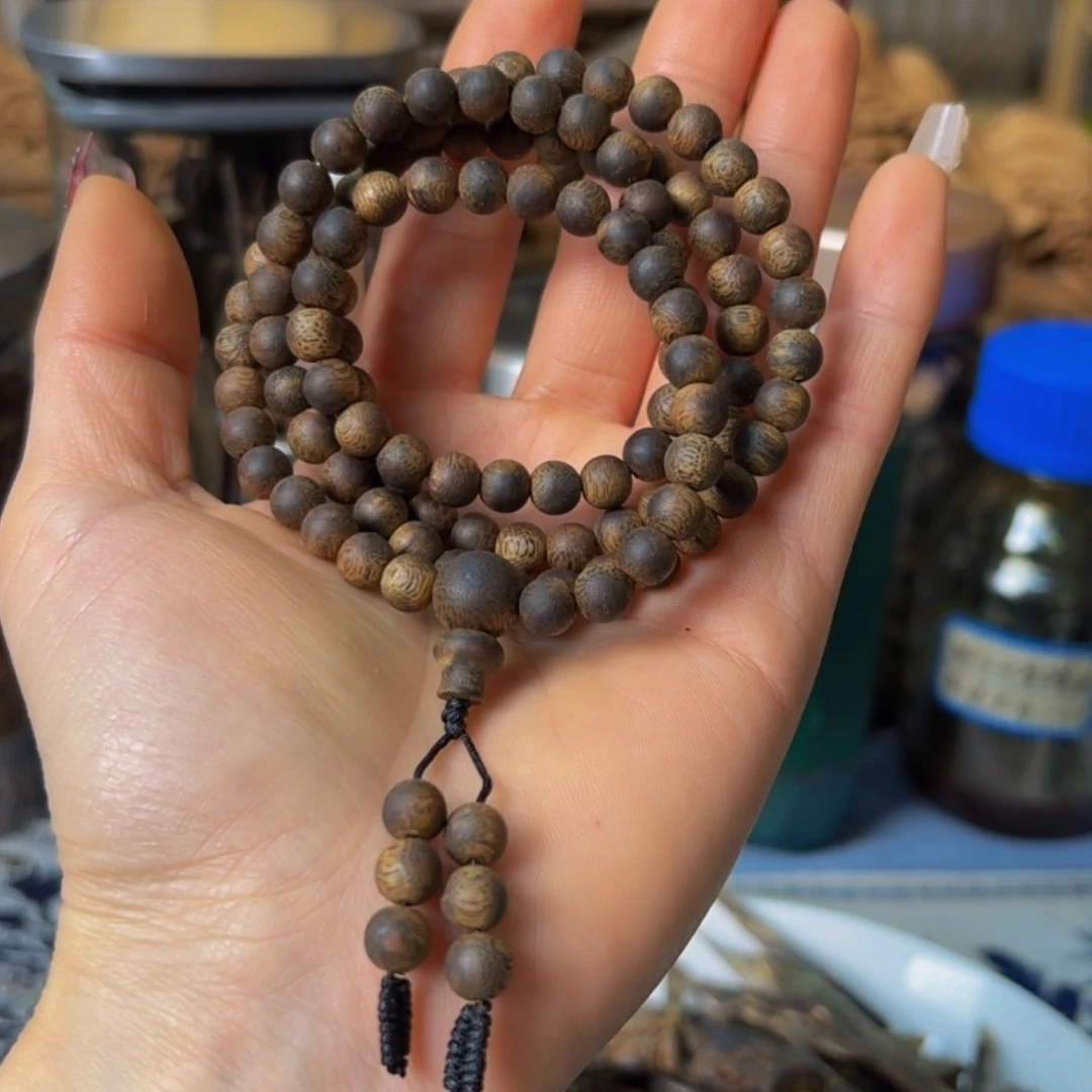 【闪购商品】沉香手把件单*?奇楠乌身圆珠多圈手串19克