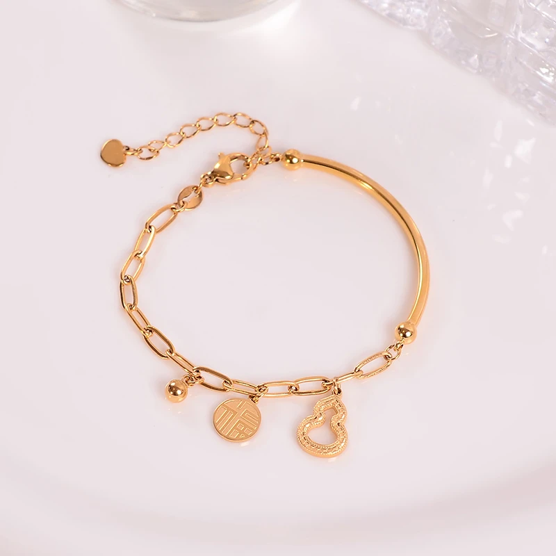 钛钢手链 小众百搭葫芦福禄福牌半镯手链女轻奢高级感设计手饰