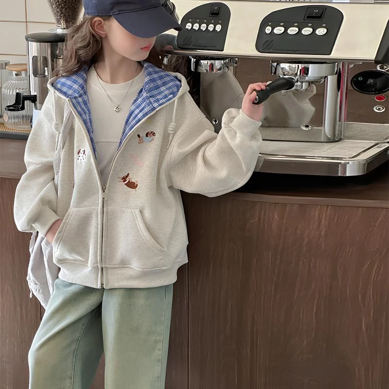 女童卫衣外套春秋款2025新款洋气儿童开衫秋季中大童刺绣连帽上衣