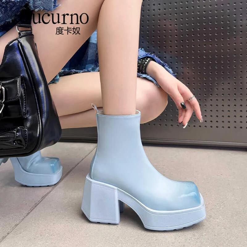 8.5CM简约厚底马丁靴粗跟防水台短靴新款小个子超高跟瘦瘦靴靴子