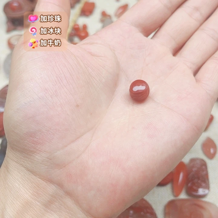 未镶嵌博古纹老型珠南红玛瑙