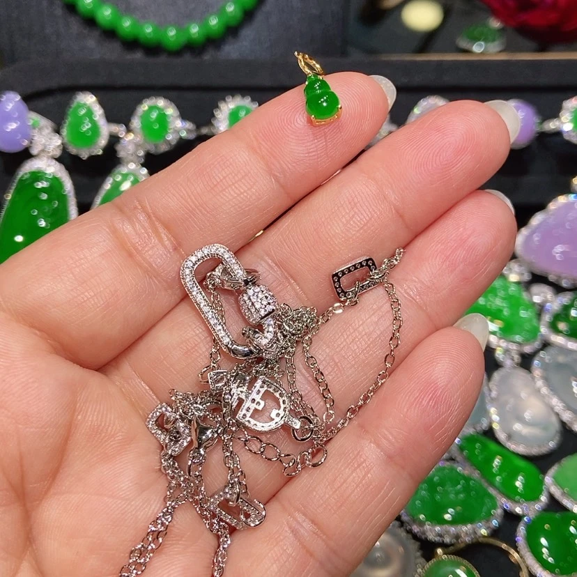 【闪购商品】翡翠颈饰未镶嵌天然翡翠