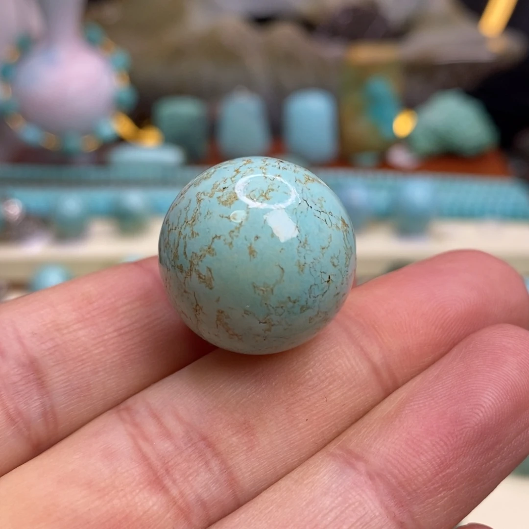 绿松石未镶嵌珠宝奇石22.7