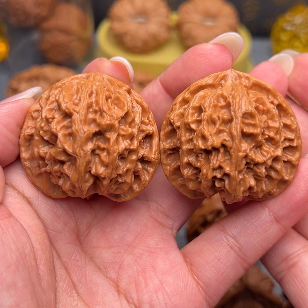 文玩核桃把件@***?红皮苹果41加