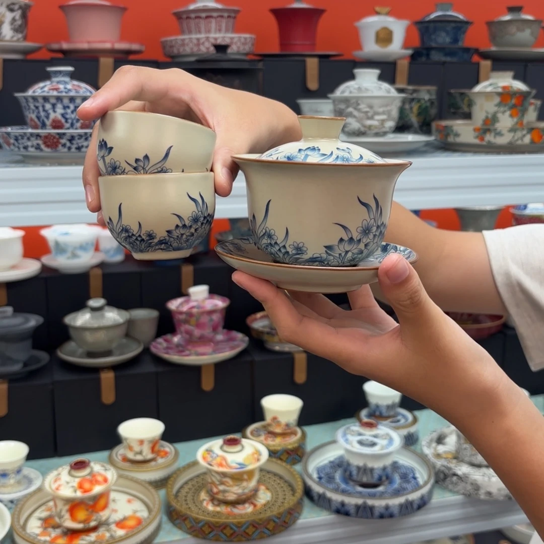 盖碗也要盖盖子了