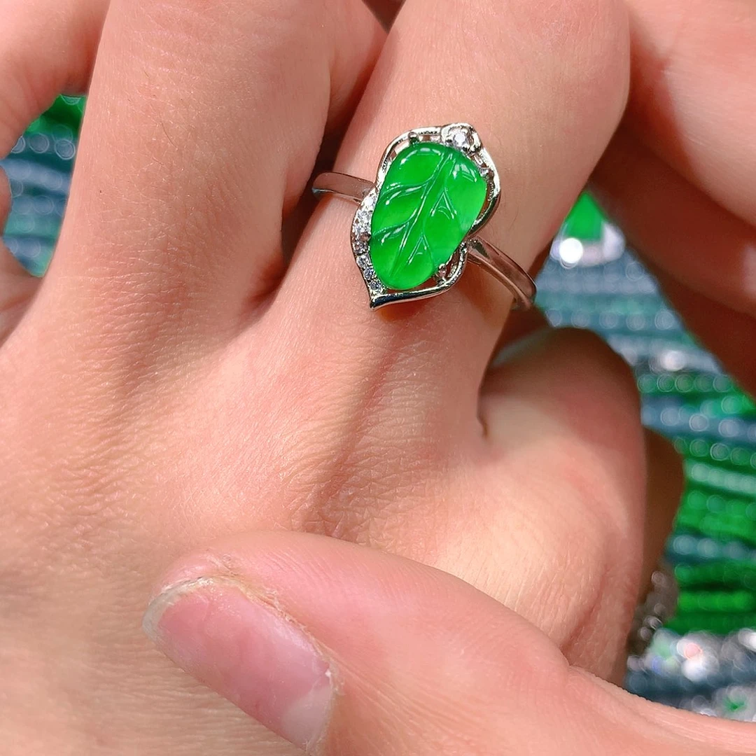 翡翠戒指未镶嵌天然翡翠