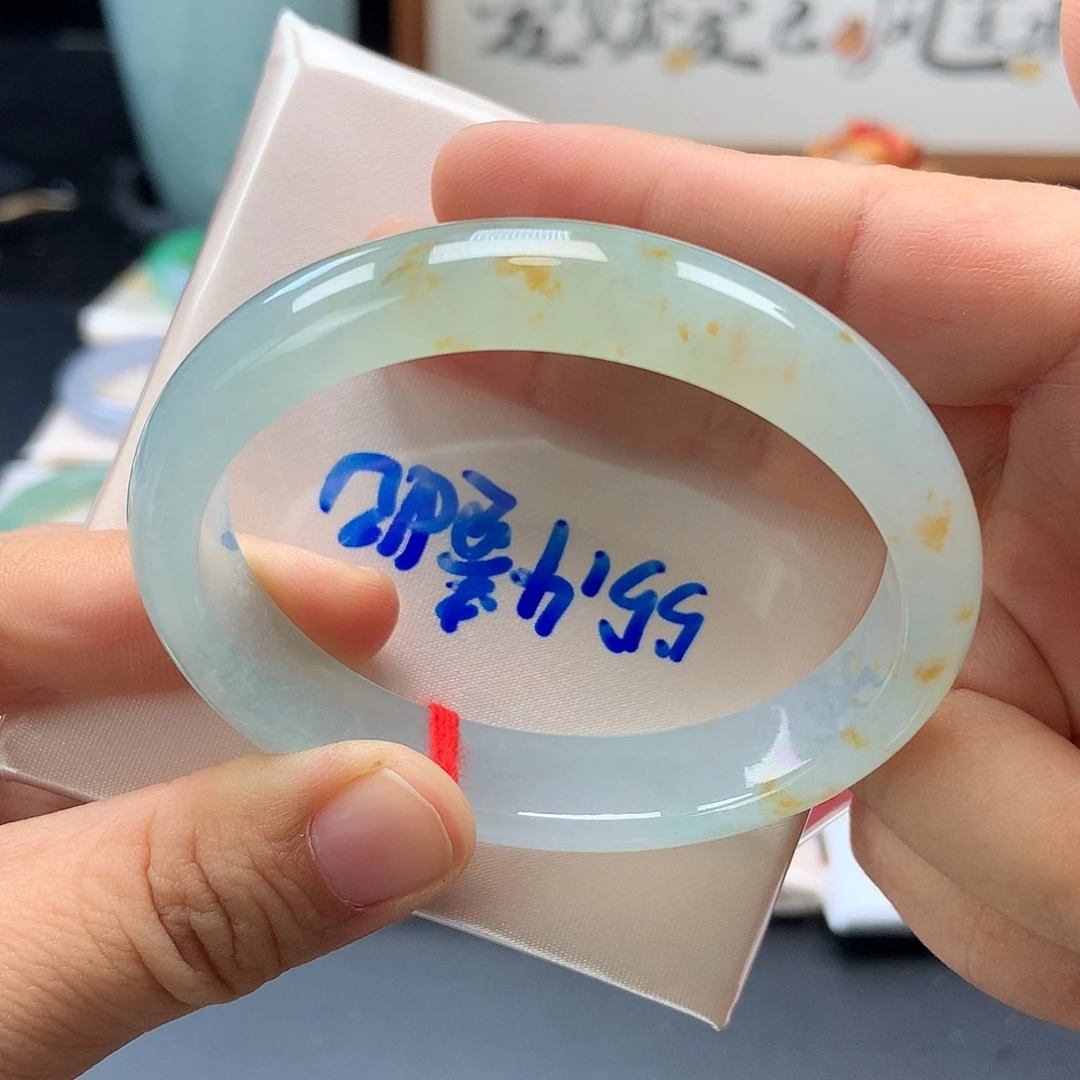 翡翠未镶嵌手镯47号贵妃