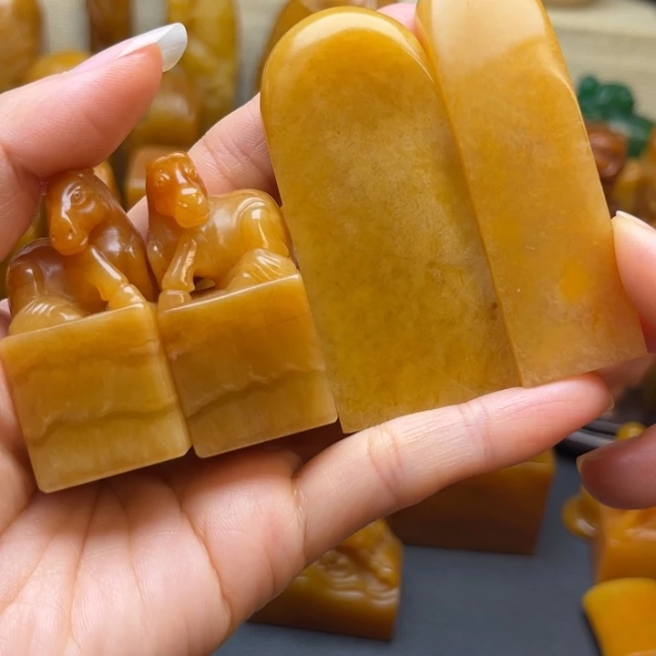 光***落寿山石印石题材：工艺品