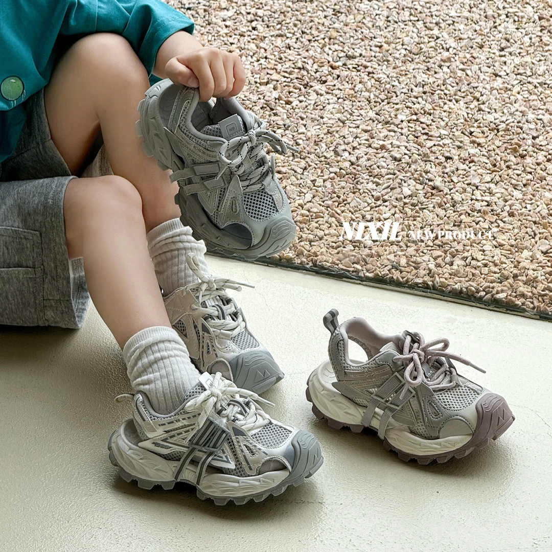 男童凉鞋2025年夏季新款女童网面透气包头鞋子儿童镂空软底运动鞋