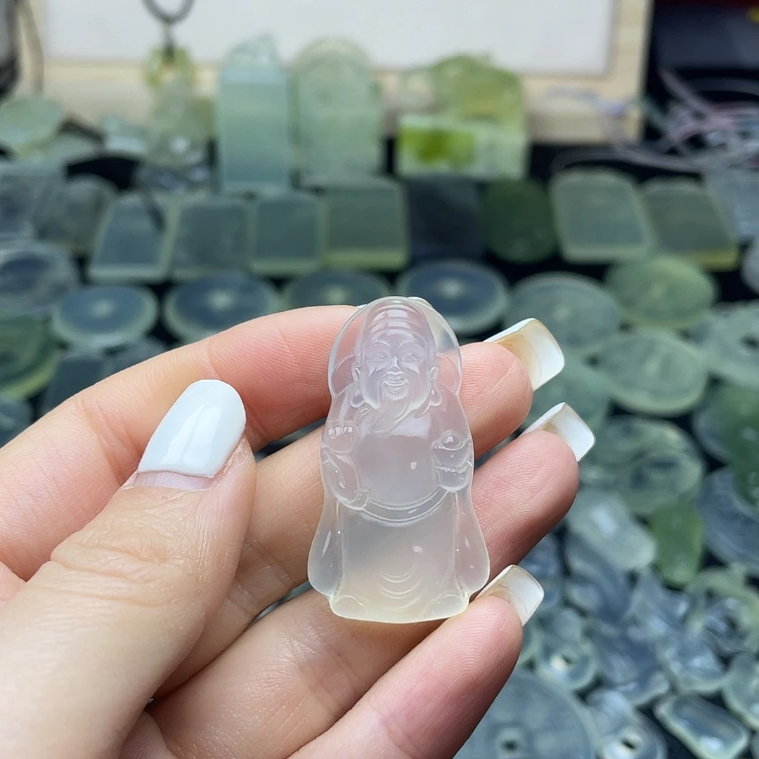 岫玉未镶嵌项圈财神