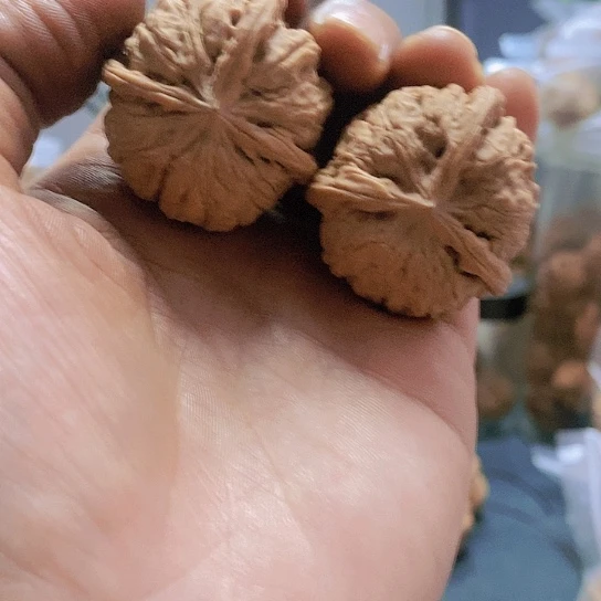 【闪购商品】把件文玩核桃37.5雨花石三棱