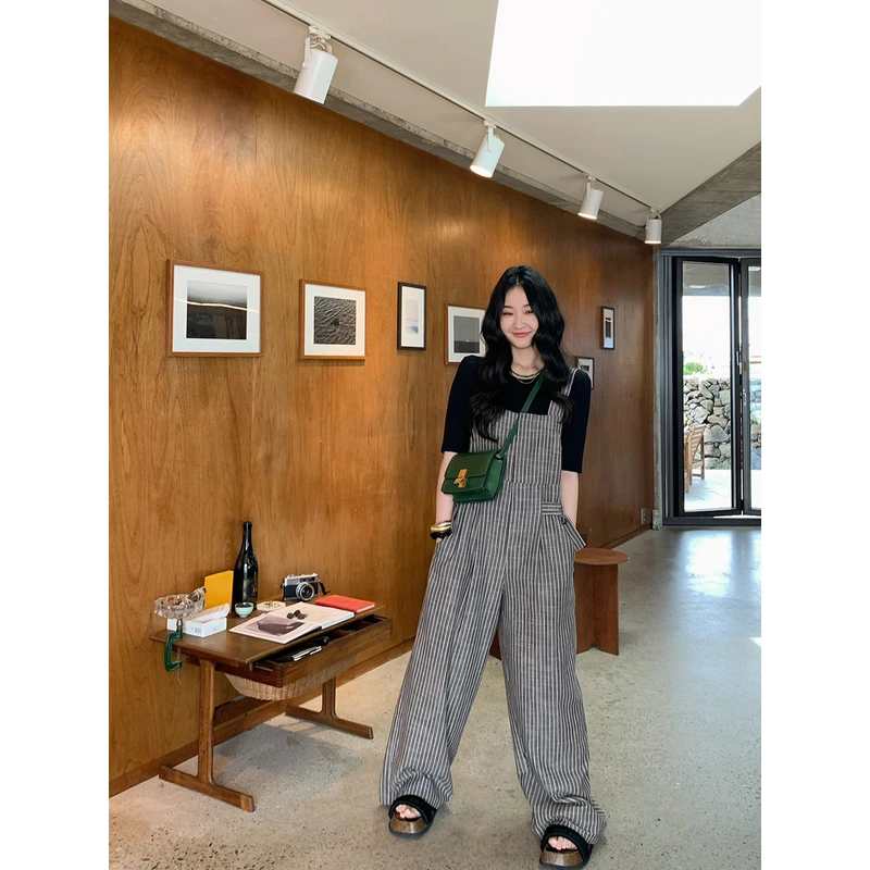 任小艺条纹休闲背带裤女夏季宽松慵懒高腰阔腿裤设计感连体长裤子