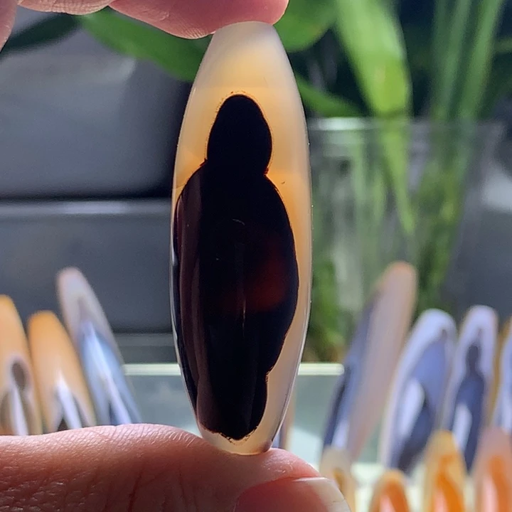 未镶嵌颈饰玛瑙/玉髓43