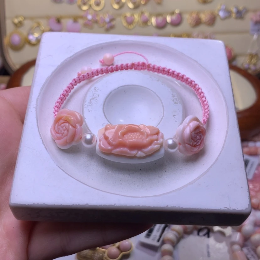 【闪购商品】查罗石颈饰合金福利