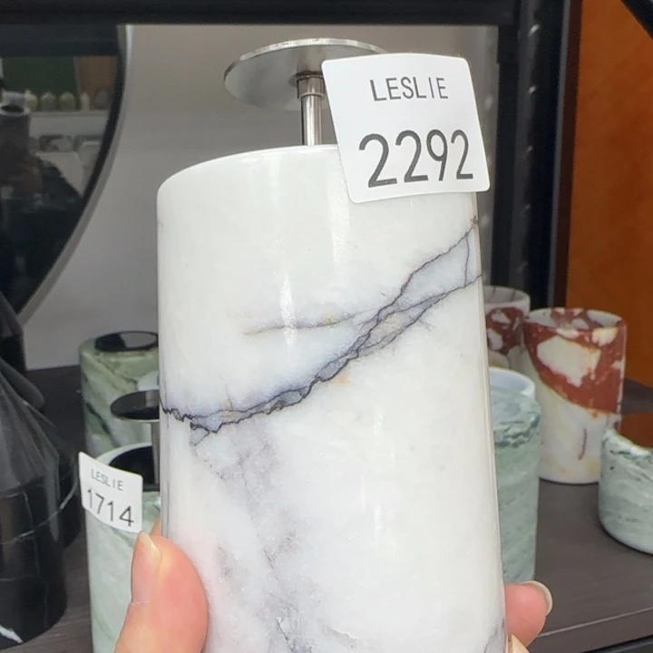 L。2292。    福利。