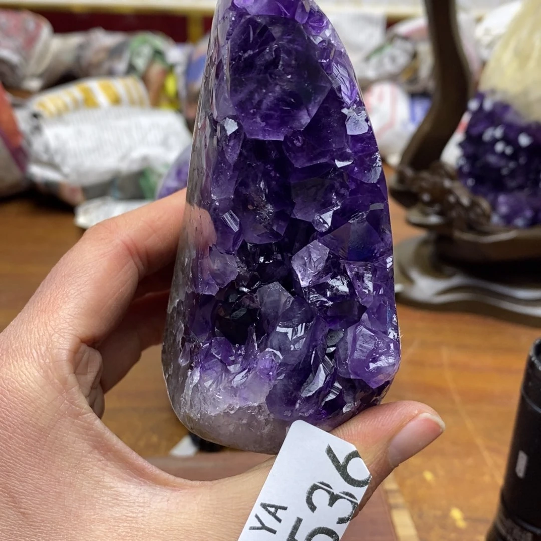 水晶大型摆件（非配饰）未镶嵌