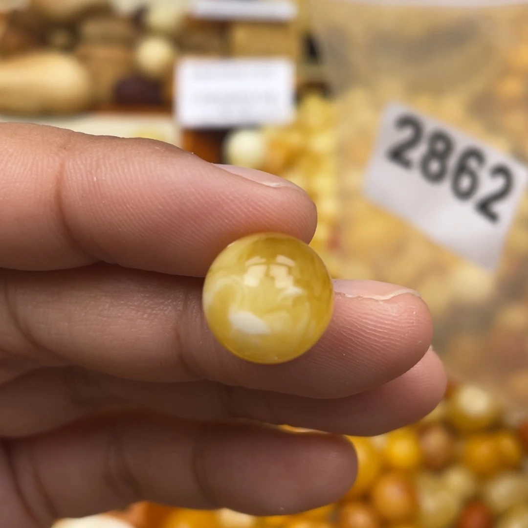 蜜蜡珠宝奇石未镶嵌小坑13.5