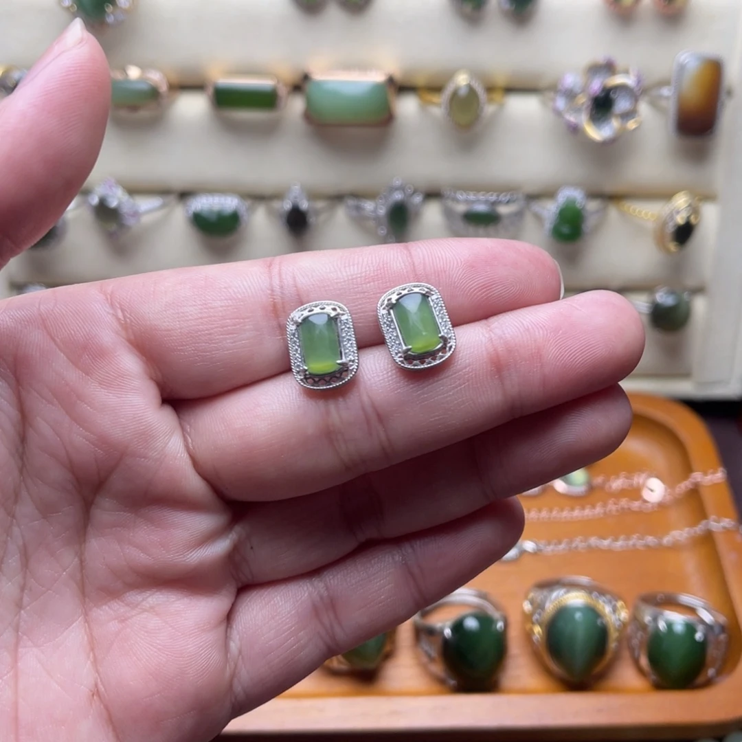 和田玉（碧玉）银S925镶嵌耳钉