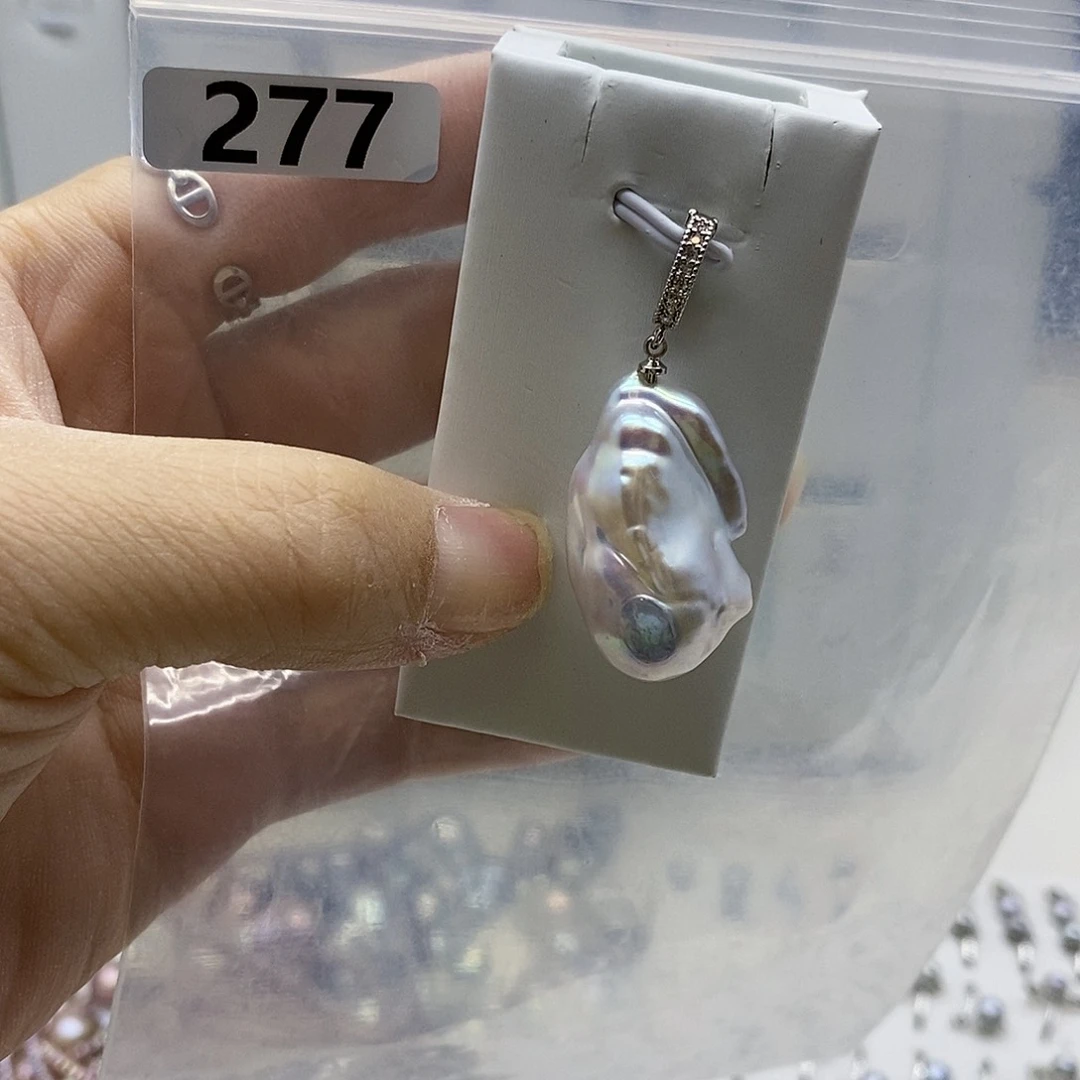 颈饰合金淡水珍珠