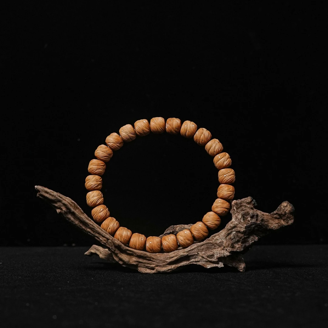 大宝撩串-龙尾-9+猴头手串