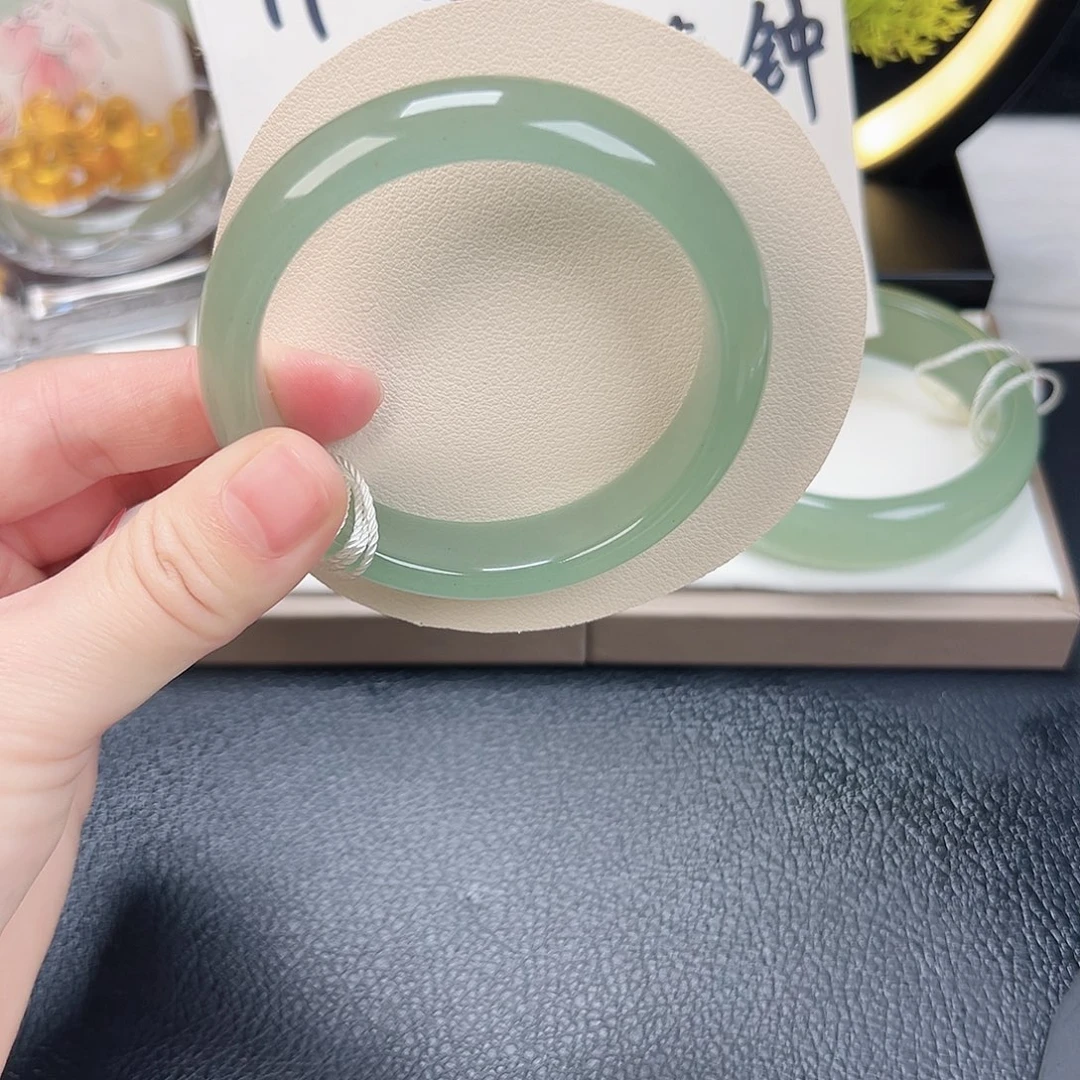 东陵石未镶嵌手镯56/57