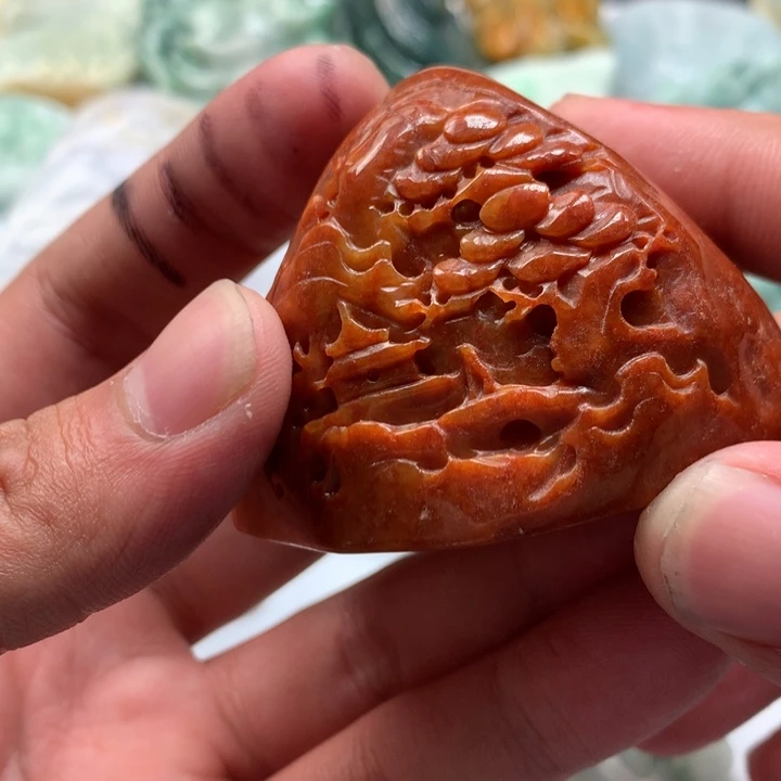 翡翠未镶嵌颈饰保真天然a货翡翠